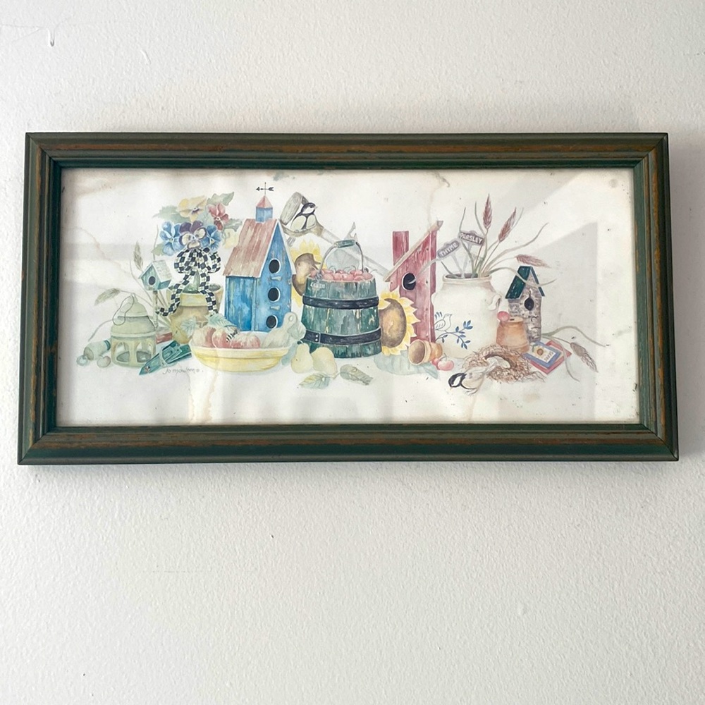 Kitchen wall decor.